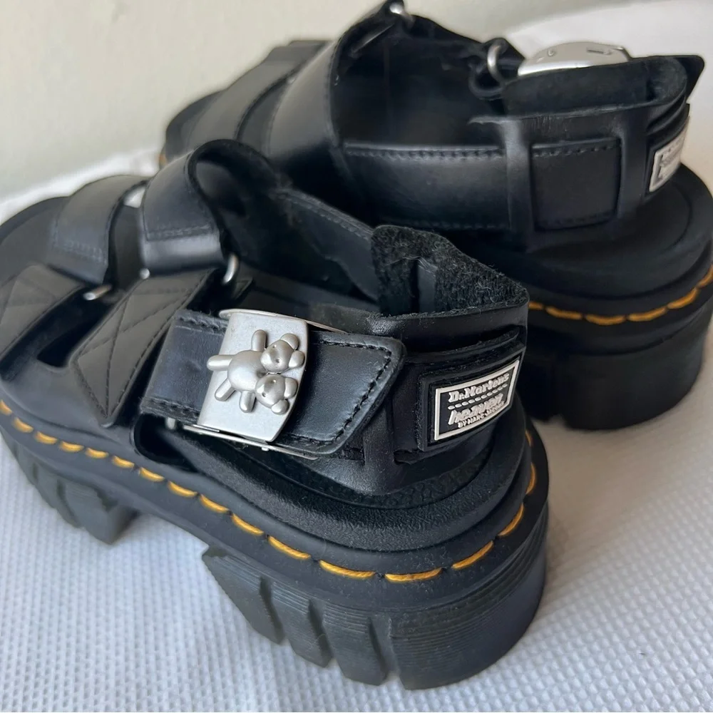 DR. MARTENS X HEAVEN BY MARC JACOBS RICKI 2-STRAP HMJ SANDAL - Picture 7 of 16